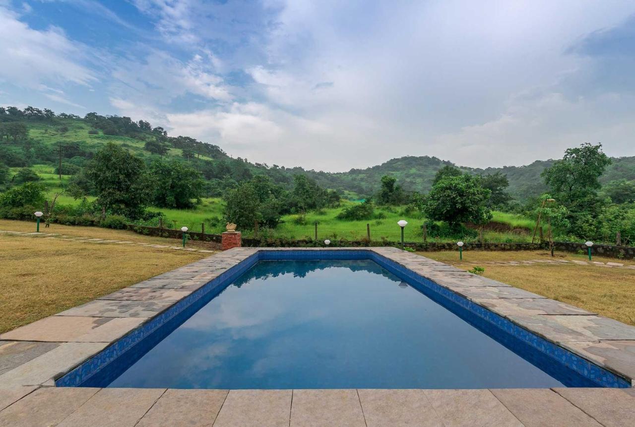 Stayvista'S Shivom Villa 2 - A Serene Escape With Views Of The Valley And Lake Lonavala Ngoại thất bức ảnh