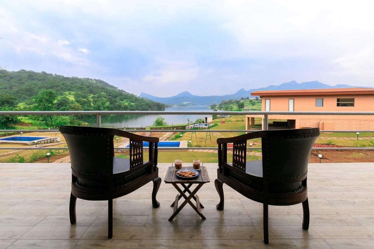 Stayvista'S Shivom Villa 2 - A Serene Escape With Views Of The Valley And Lake Lonavala Ngoại thất bức ảnh