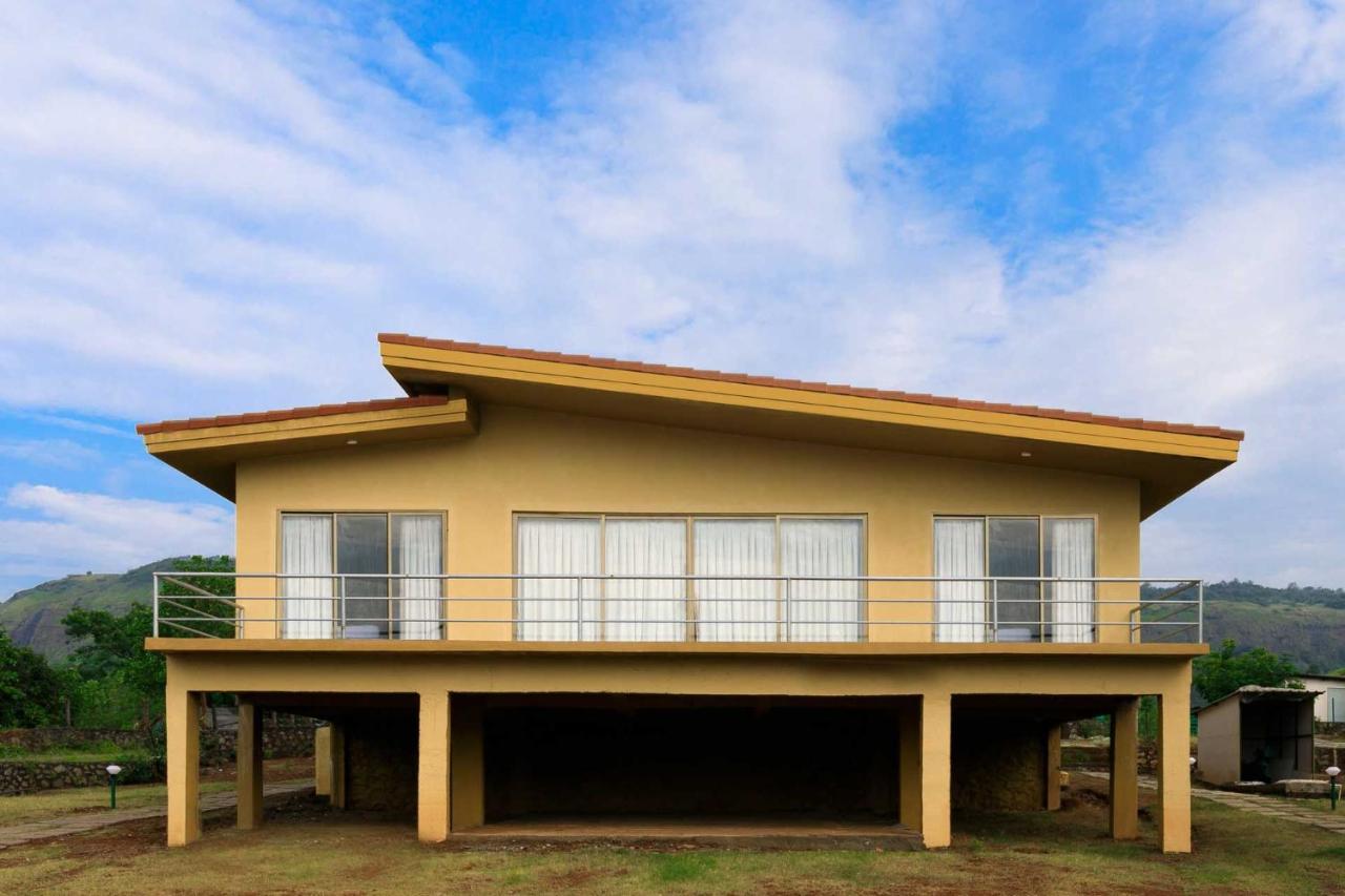 Stayvista'S Shivom Villa 2 - A Serene Escape With Views Of The Valley And Lake Lonavala Ngoại thất bức ảnh
