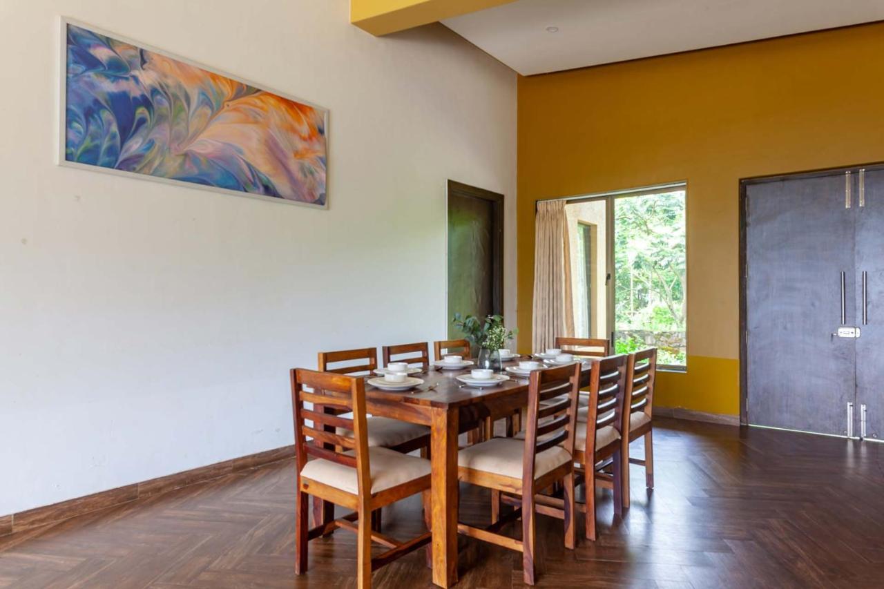 Stayvista'S Shivom Villa 2 - A Serene Escape With Views Of The Valley And Lake Lonavala Ngoại thất bức ảnh