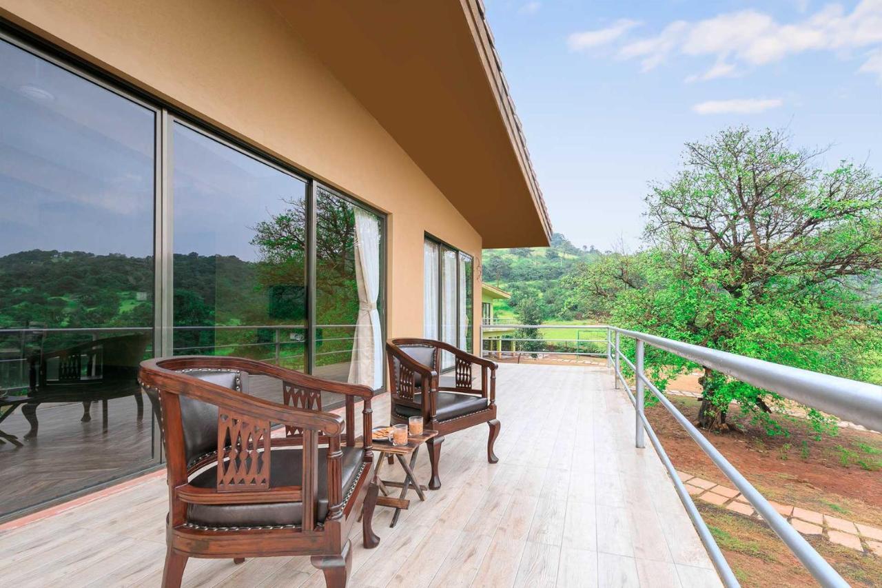 Stayvista'S Shivom Villa 2 - A Serene Escape With Views Of The Valley And Lake Lonavala Ngoại thất bức ảnh