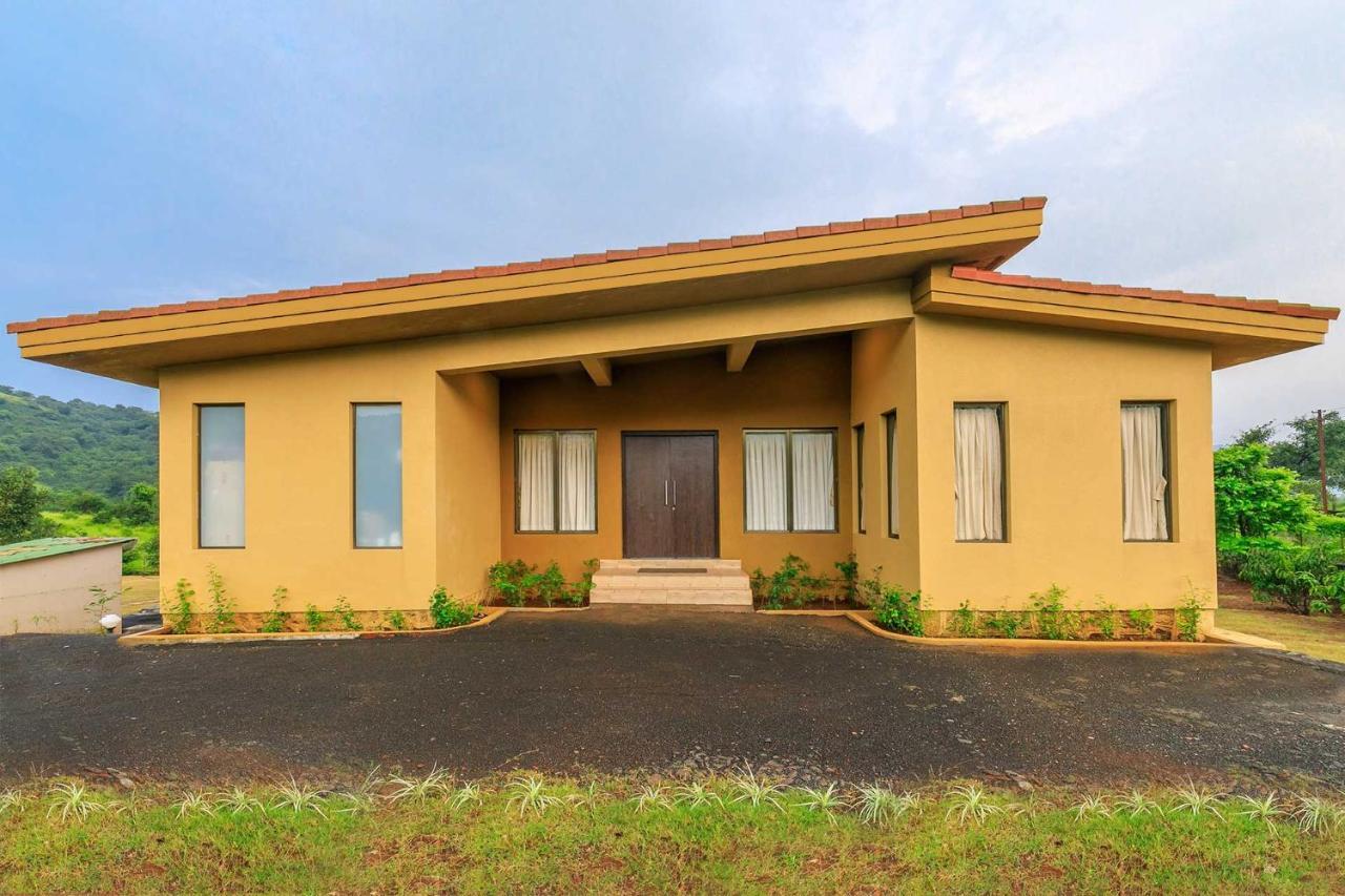 Stayvista'S Shivom Villa 2 - A Serene Escape With Views Of The Valley And Lake Lonavala Ngoại thất bức ảnh