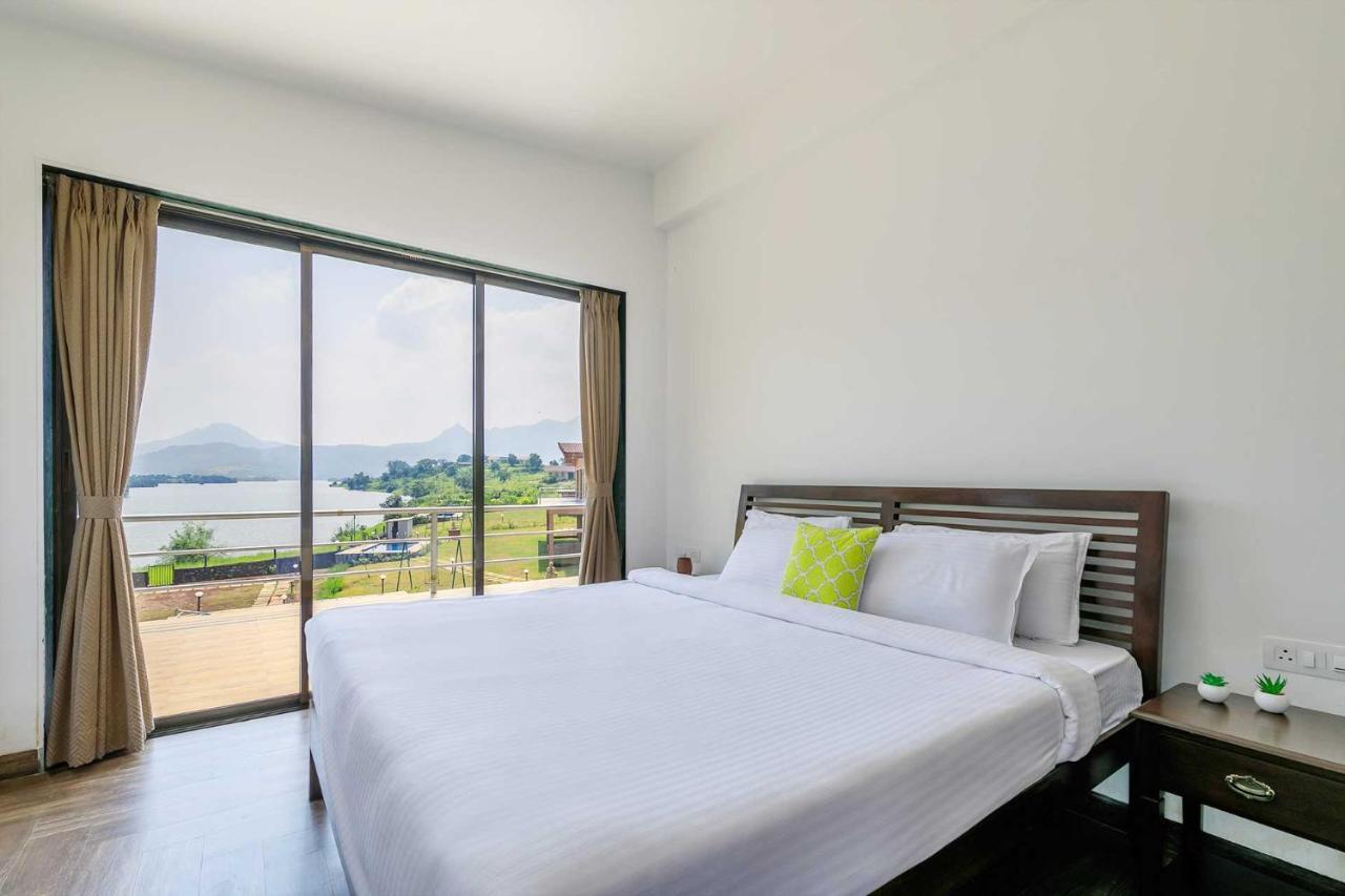 Stayvista'S Shivom Villa 2 - A Serene Escape With Views Of The Valley And Lake Lonavala Ngoại thất bức ảnh